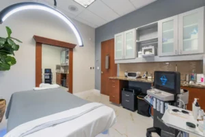 Parie Med treatment room